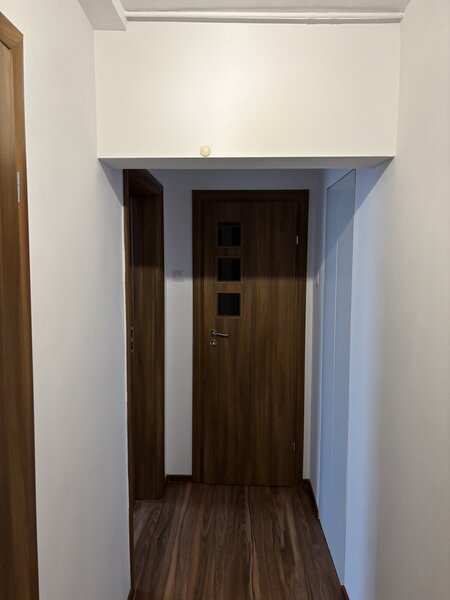 Drumul Taberei, Auchan,